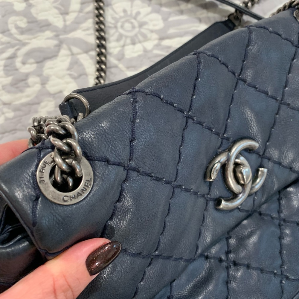 Chanel classic single flap shoulder bag❤️ - Picture 7 of 17